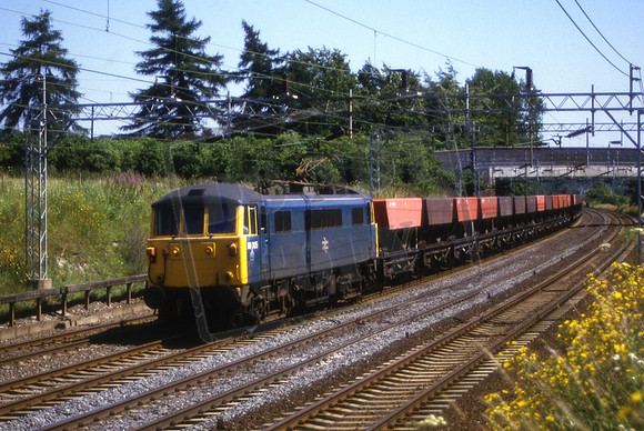 86005 (Cat No KM86005) Norcott Farm Lane bridge, between Northchurch and Tring