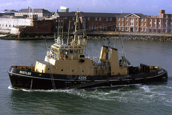 A225 A225B BUSTLER RMAS tug Portsmouth October 1997 Gary Goodman