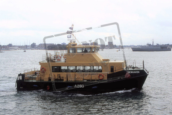 A280 NEWHAVEN Fleet Tender Portsmouth July 2005 Gary Goodman