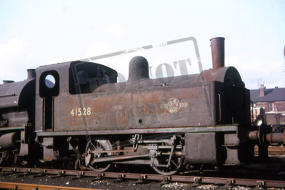 41528 (Cat No UNS41528) 0F 0-4-0T Rotherham 29-10-1966