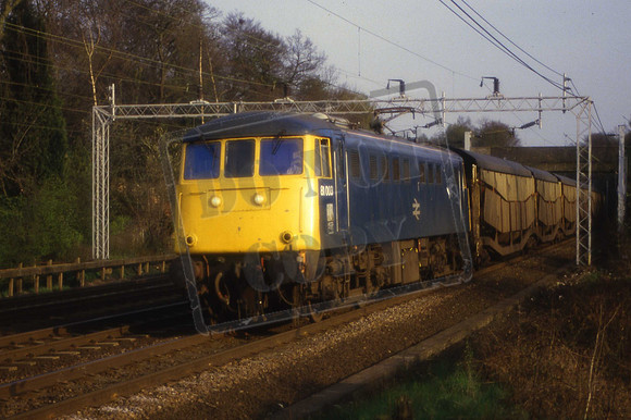 81003 (Cat No KM81003) Gypsy Lane bridge, North of Watford Tunnels.