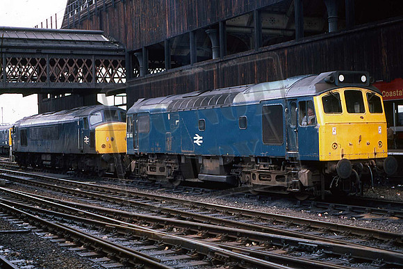 25193 & 45051 (Cat No UN25193) Manchester Victoria 1983
