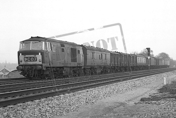 D7073 (Cat No TTP7073) Waingels near Twyford. Down parcel;s Jan 1964