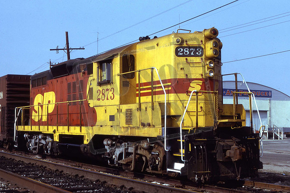 2873 SP GP9E SOUTHERN PACIFIC Modesto , CA.  2-11-91 James A Speaker