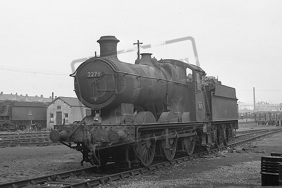 2279 (Cat No TTPS2279) Collett 3MT 2251 0-6-0T yseley 17-08-1958