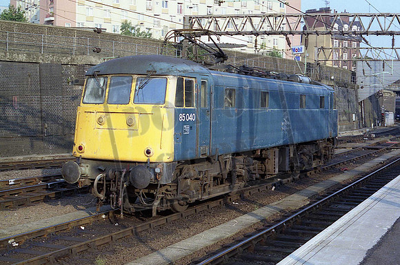 85040 (Cat No MSP85040) Euston 20-08-1991 Mike Spencer 304
