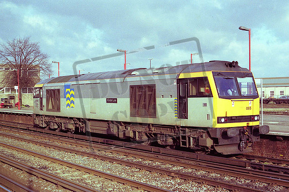60065 KINDER LOW (Cat No MSP60065B) Eastleigh 20-11-1991 Mike Spencer 317