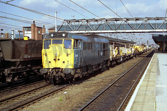 31101 (Cat No MSP31101) Doncaster 30-09-1988 Mike Spencer 165