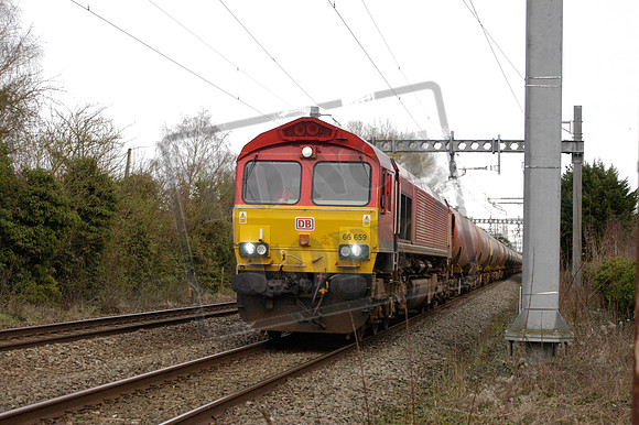 66659 (Cat No MHDIG66659) Steventon on 13.52 6B33 Theale Puma to Robeston tanks 17-02-2026 Martin High