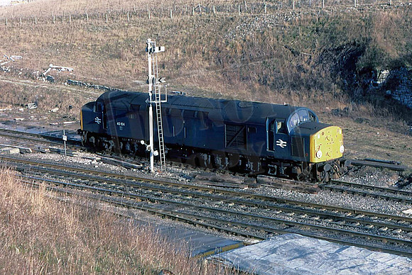 40104 (Cat No UN40104) Peak Forest 1983