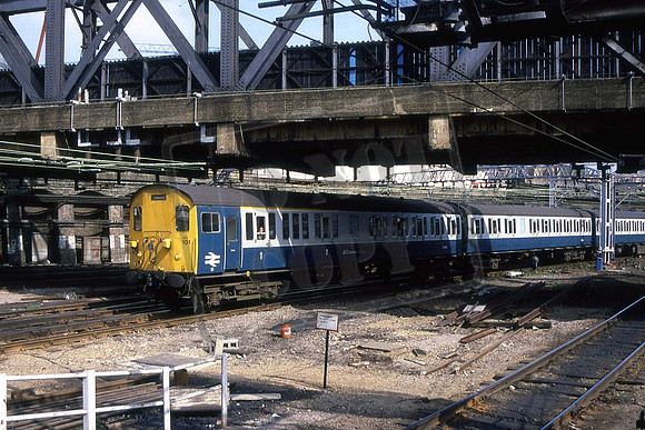 307101 (Cat No UN307101) Liverpool Street 1987