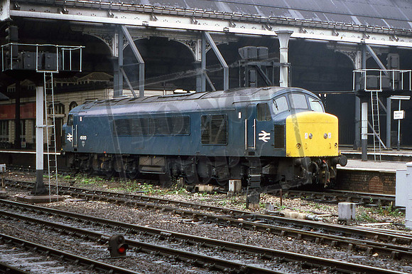 45013 (Cat No UN45013) Manchester Victoria 1983