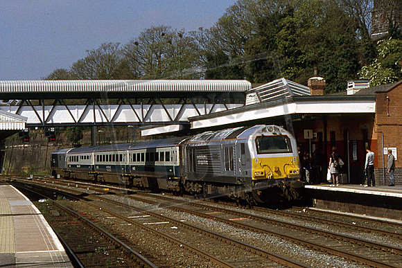 67015 DAVID J LLOYD (Cat No UN67015) Wellington 10-04-2002