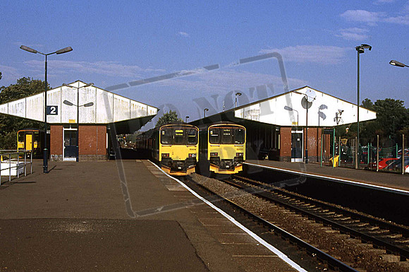 150018 & 150010 (Cat No UN150018) Stourbridge Junction