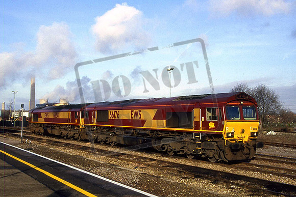 66076 & 66158 (Cat No MH66076) Didcot 27-01-2008