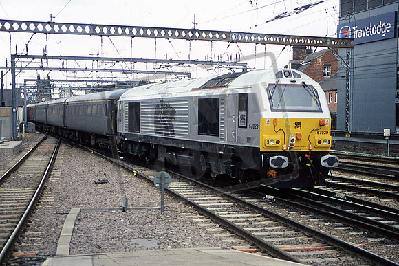 67029 (Cat No UN67029) Leeds on a Crewe - York working 08-09-2005