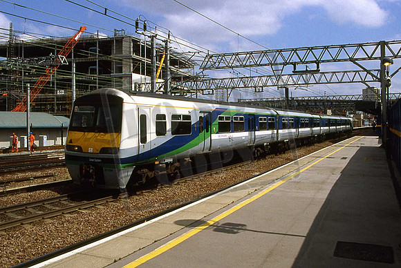 321356 (Cat No UN321356) Stratford 24-06-2009