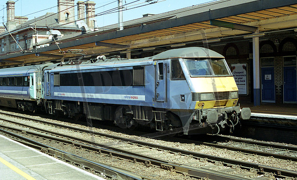 90 010 ipswich 30 6 08 a