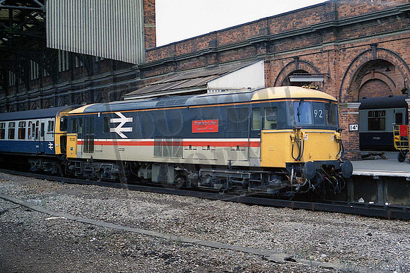 73125 STEWARTS LANE 1860-1985 (Cat No MSP73125B) Bournemouth Station 29-08-1987 Mike Spencer 057