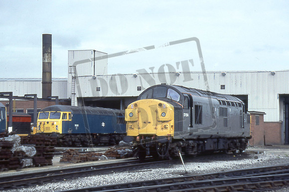 37054 & 56020 (Cat No TTR621) Toton SEPT 90 Martin High