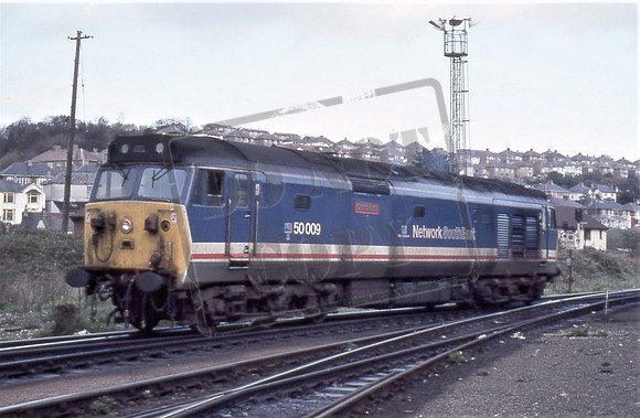 50009 CONQUEROR (Cat No TTR627) Laira  NOV 90 Martin High