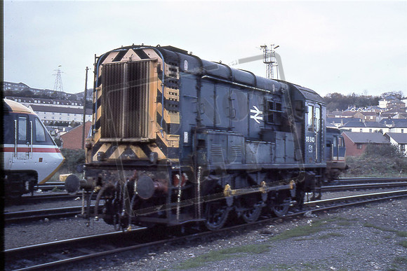08840 (Cat No TTR629) Laira NOV 90 Martin High