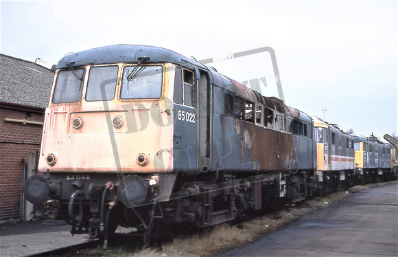 85022 (Cat No TTR742) Crewe Electric Depot 10-03-91 Martin High