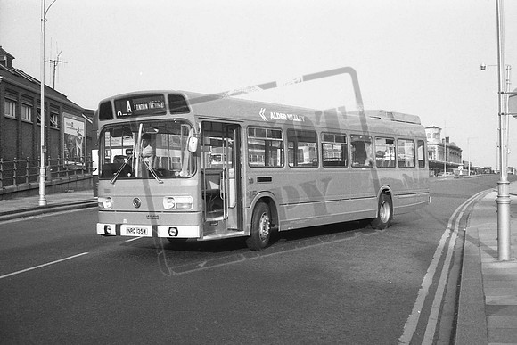 NRD135M ALDER VALLEY LEYLAND NATIONAL STATION HILL READING 8-9-1973