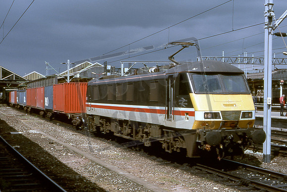 90131 (Cat No TTR873) Crewe 20-07-91 Stephen Dale