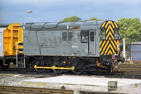 09101 (Cat No MSP09101) Salisbury 30-08-1992 Mike Spencer 359
