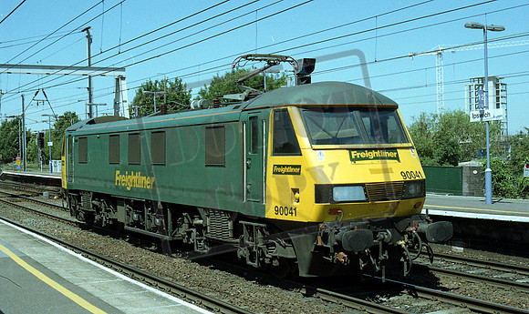 90 041 ipswich 17 6 06 a