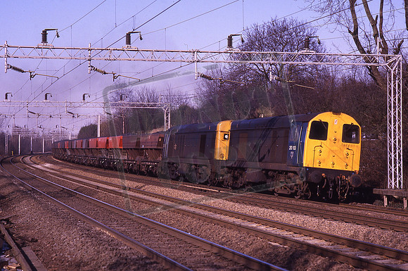 20113 20210 (Cat No KMM20113) Hunton Bridge Up Merry Go Round 20-02-1986 Ken Moseley C0017