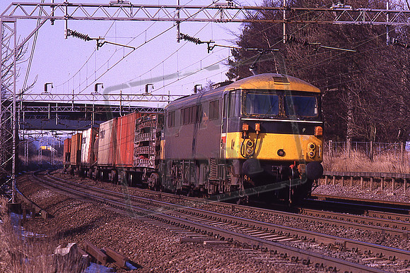 87003 PATRIOT (Cat No KMM87003B) Dudswell Up Freightliner 26-02-1986 Ken Moseley 0033
