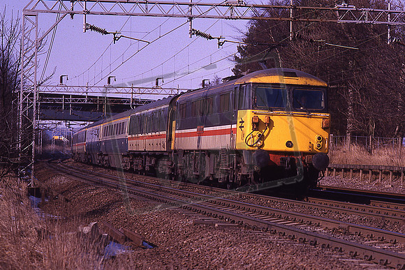 87006 CITY OF GLASGOW (Cat No 87006B) Dudswell Up Inter-City 26-02-1986 Ken Moseley C0030