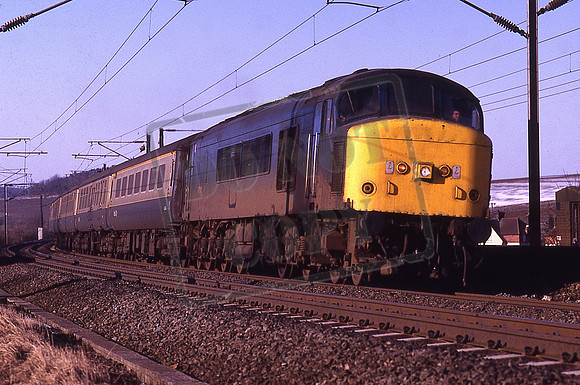 45101 (Cat No KMM45101) Near East Hyde. 1C21 12.15 Derby -St Pancras 02-03-1986 Ken Moseley C0054