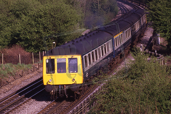 51879 (Cat No DMU51879) Chorleywood At 14.10 Marylebone - Aylesbury Unknown Date Ken Moseley C0115