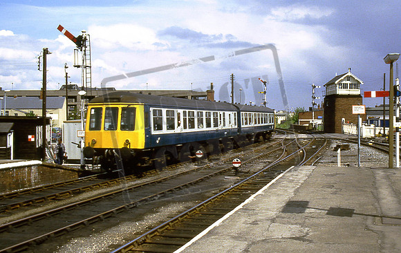 53005-54022 (Cat No TTR 1294) Grimsby. 28-05-86 Ian Bartlett