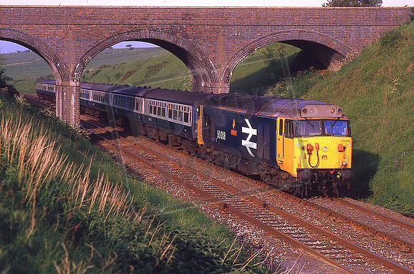 50008 THUNDERER (Cat No KMM50008) Near Milborne Port 1O15 05.48 Exeter St Davids - Waterloo 07-06-1986 Ken Moseley C0157