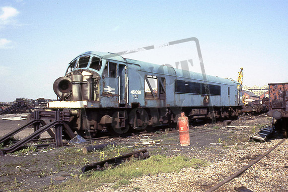 46038 (Cat No TTR1315) Swindon works during scrapping. 12-09-85 George Walker