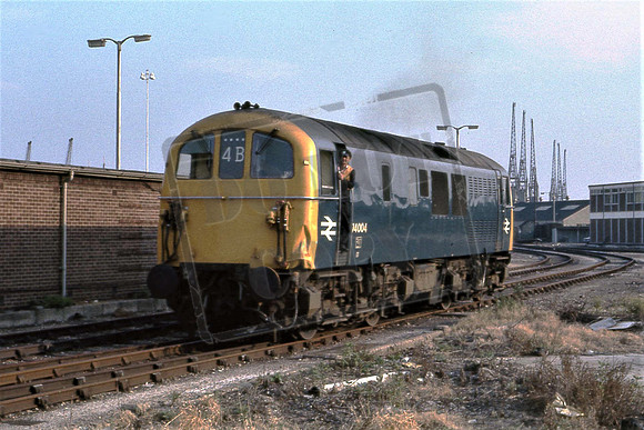 74004 (Cat No TTR2040) Southampton Docks. Colin Marsden