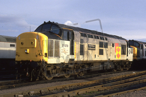 37073 FORT WILLIAM-AN GEARASDAN Tinslet Depot 29-01-94 Michael Hill