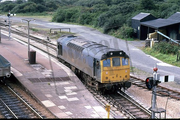 25207 (Cat No TTR1974)  At Par 13-09-78 Coloin Marsden