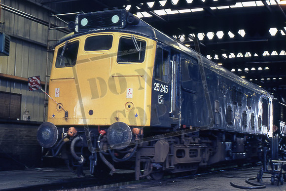 25245 (Cat No TTR2093) Bescot 16-08-81 Robert Beaumont