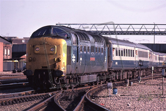 55016 GORDON HIGHLANDER (Cat No TTR2097) Doncaster 03-05-78 Robert Beaumont