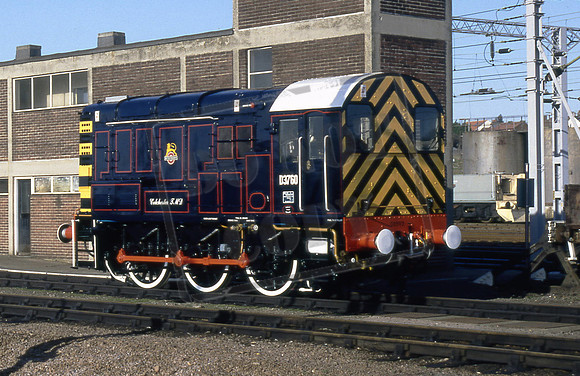 08593 D3760 COLCHESTER TMD (Cat No TTR2126) At Colchester Depot 01-12-93 Arthur Cannings