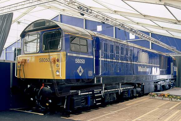 58050 (Cat No TTR2186)  TOTON TRACTION DEPOT Dockland. Unveiling of the new Mainline livery. 04-10-1994 Colin Marsden