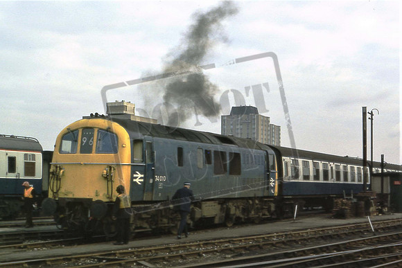 74010 (Cat No TTR2200) Clapham undre diesel power. Colin Marsden