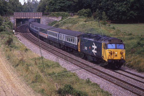 50015 VALIANT 07.15 & 07.20 Edinburgh & Glasgow Central - Bristol Temple Meads 1V57 Near Besford 13-09-1986 Ken Moseley C0396