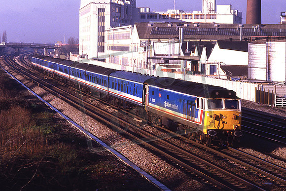 50023 HOWE (Cat No KMM50023B) 09.40 Oxford - Paddington 1F27 Hayes 06-12-1986 Ken Moseley C0437
