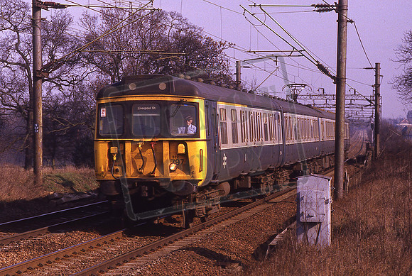 312797 (Cat No KMM312797) 11.13 Ipswich - Liverpool Street Near Hatfield Peverill. Unknown Date. Ken Moseley C0480